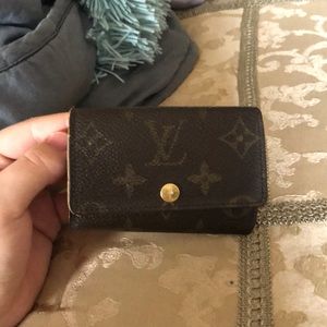 Authentic Louis Vuitton monogram key holder